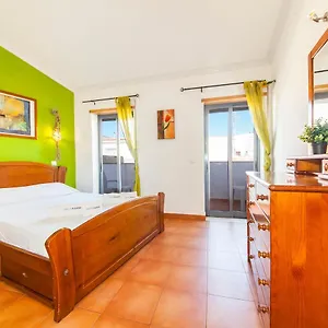 A09 - Super Duplex Apartment